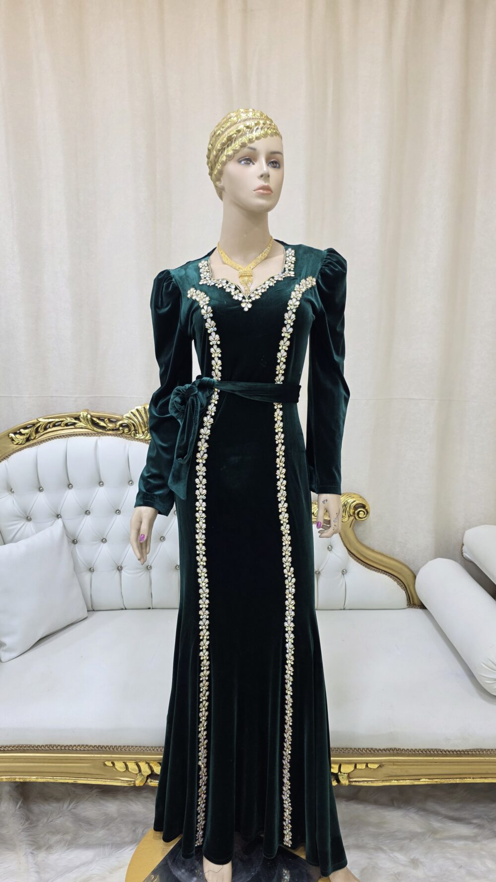 ROBE HOUTA